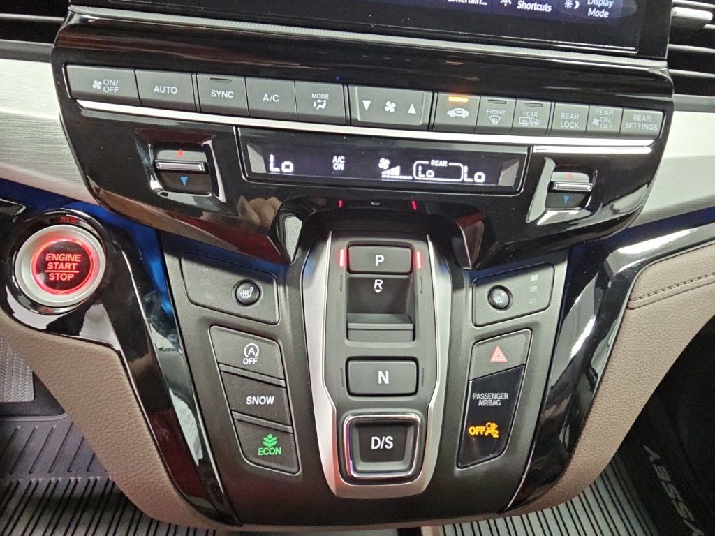 New 2027 Honda Odyssey Touring image 20