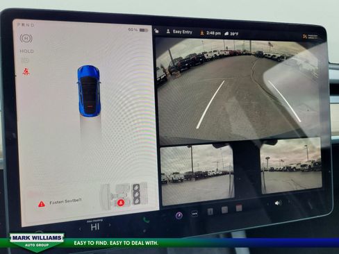Used 2022 Tesla Model Y Long Range image 17