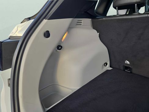 Used 2024 Jeep Compass Latitude image 31