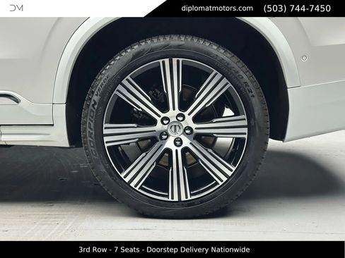 Used 2024 Volvo XC90 T8 Ultimate image 46
