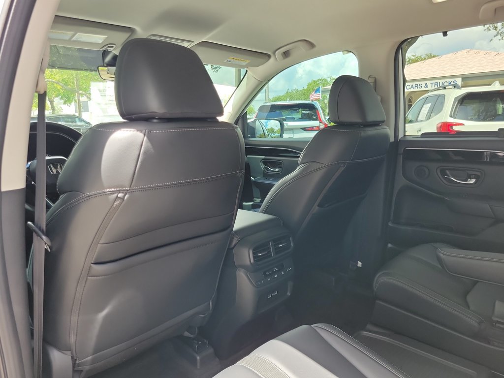 Used 2023 Honda Pilot EX-L image 10