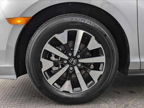 Used 2025 Honda Odyssey EX-L image 29