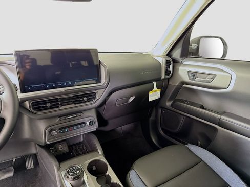 New 2025 Ford Bronco Sport Outer Banks w/ Outer Banks Tech Package+ AWD/4WD image 25