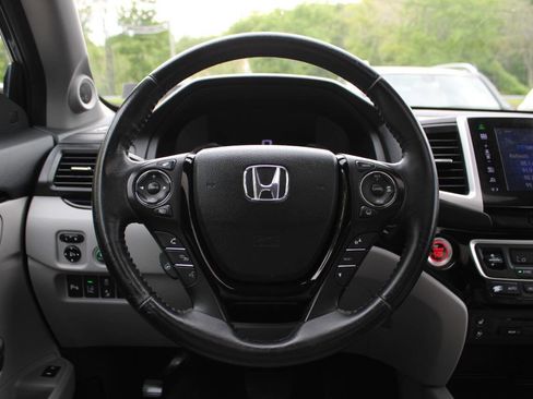 Used 2016 Honda Pilot Elite image 42