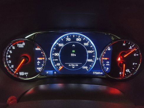 Used 2022 GMC Acadia SLT w/ Technology Package FWD image 23