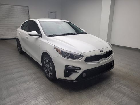 Used 2021 Kia Forte LXS FWD image 13