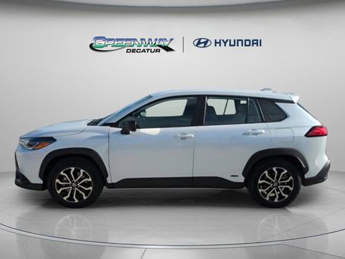Used 2024 Toyota Corolla Cross AWD Hybrid image 5