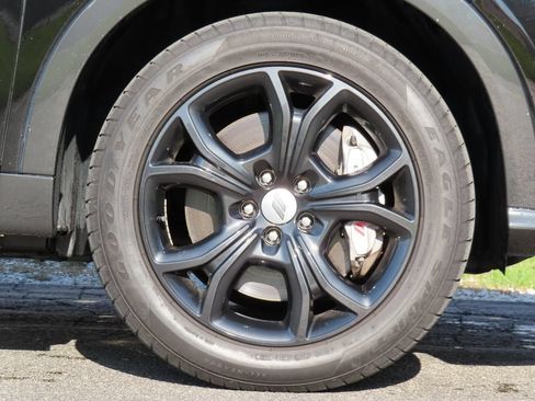 Used 2024 Dodge Hornet R/T w/ R/T Blacktop Package AWD/4WD image 9