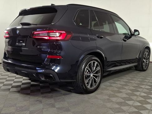 Used 2022 BMW X5 xDrive40i w/ M Sport Package AWD/4WD image 9