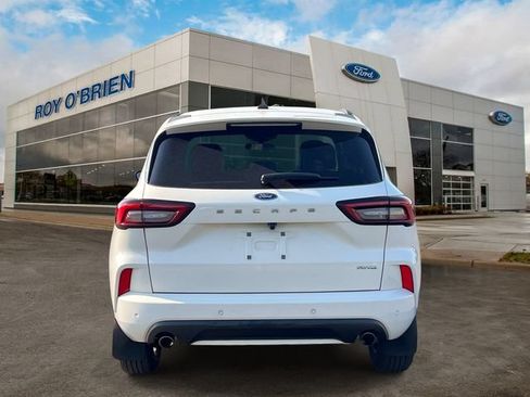 Certified 2024 Ford Escape ST-Line w/ Tech Pack #1 AWD/4WD image 4