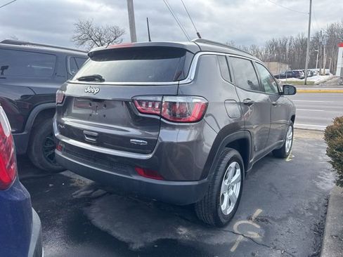 Used 2020 Jeep Compass Latitude w/ Cold Weather Group image 2