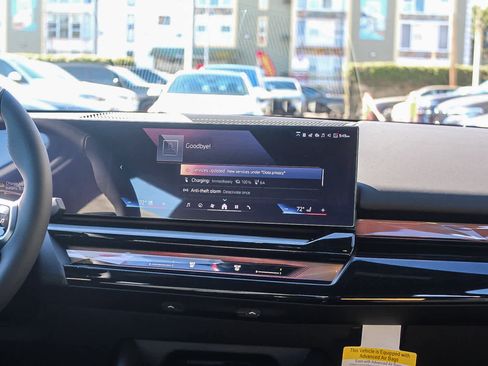 New 2026 BMW i5 eDrive40 w/ M Sport Package RWD image 13