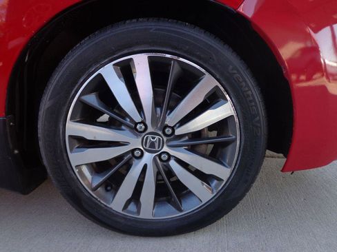 Used 2016 Honda Fit EX image 9