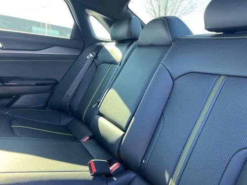 Certified 2025 Kia K5 GT w/ GT1 Package image 37