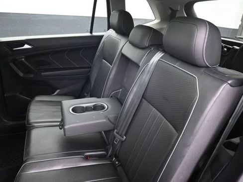 Used 2024 Volkswagen Tiguan SE FWD image 27