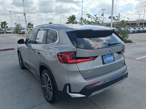 Used 2024 BMW X1 xDrive28i w/ Convenience Package AWD/4WD image 4