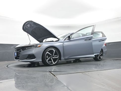 Certified 2022 Honda Accord Sport image 47