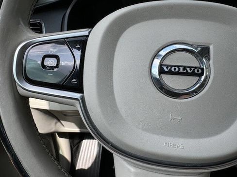 Used 2016 Volvo XC90 T6 Momentum w/ Momentum Plus Package image 52