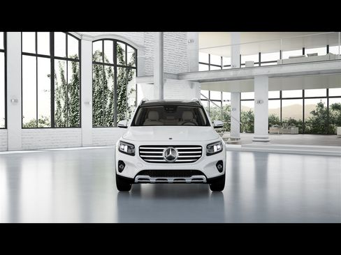 Certified 2026 Mercedes-Benz GLB 250 4MATIC image 2