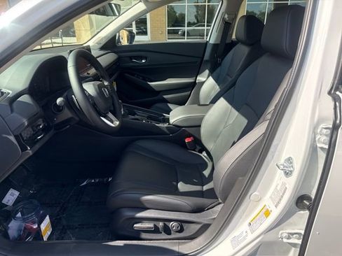New 2025 Honda Accord Touring image 8