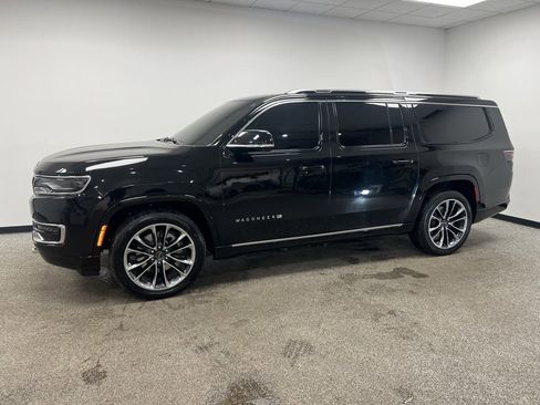 Used 2024 Jeep Wagoneer L Series III w/ Premium Group I image 23