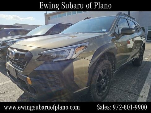 Used 2025 Subaru Outback Wilderness AWD/4WD image 2