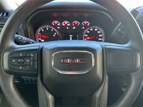 Used 2024 GMC Sierra 2500 Pro w/ Convenience Package image 25