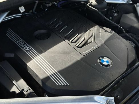 Used 2021 BMW X7 xDrive40i w/ Executive Package AWD/4WD image 27