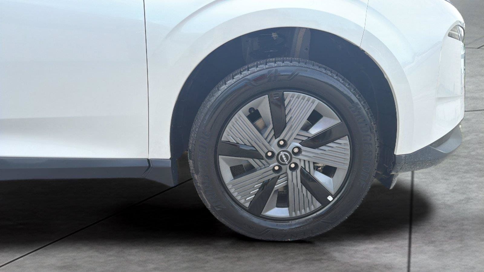 Used 2025 Nissan Murano SL AWD/4WD image 29