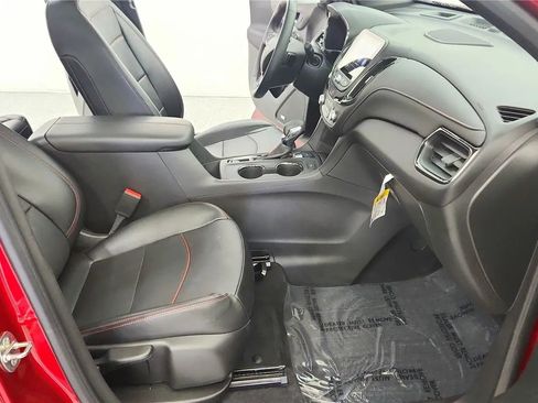 Used 2023 Chevrolet Equinox RS w/ RS Leather Package AWD/4WD image 36