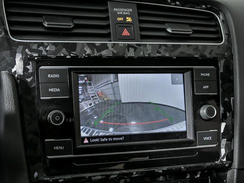 Used 2020 Volkswagen GTI S image 27