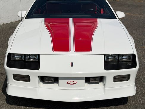Used 1992 Chevrolet Camaro Z28 RWD image 7