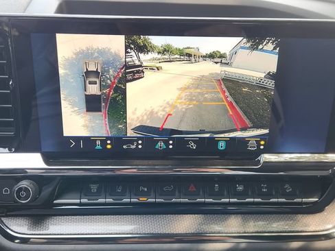 New 2026 Chevrolet Silverado 2500 ZR2 AWD/4WD image 6