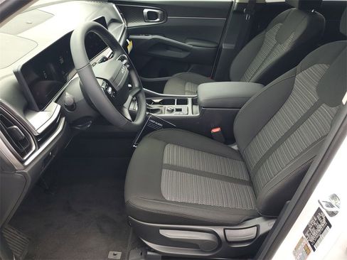 New 2026 Kia Sorento LX image 5