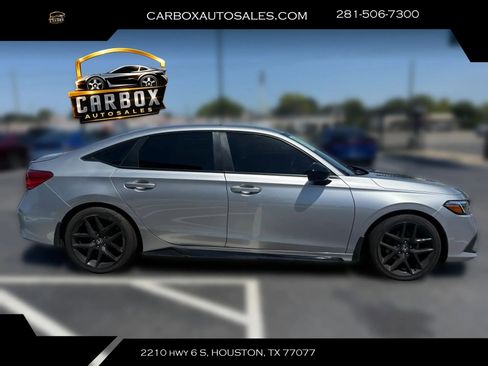 Used 2022 Honda Civic Sport image 6