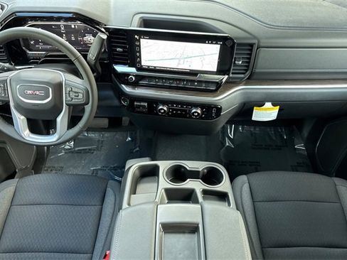 New 2026 GMC Sierra 1500 Elevation image 15