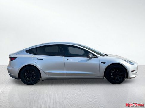 Used 2022 Tesla Model 3 Long Range AWD/4WD image 7