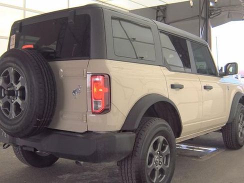 Used 2025 Ford Bronco Big Bend image 3