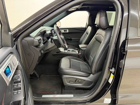 Used 2024 Ford Explorer ST-Line w/ Class IV Trailer Tow Package AWD/4WD image 21