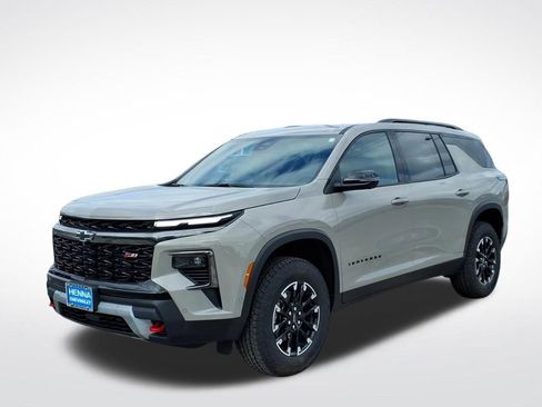 New 2026 Chevrolet Traverse Z71 w/ Enhanced Driving Package AWD/4WD image 8
