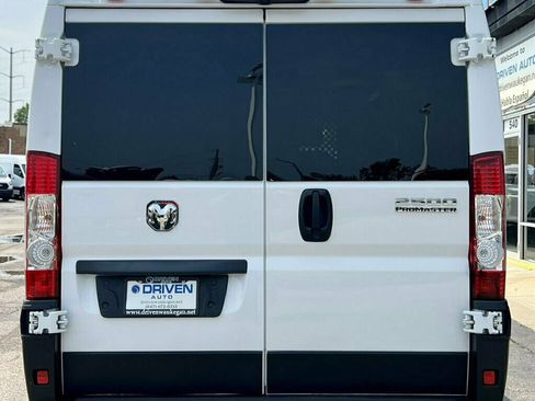 Used 2025 RAM ProMaster 2500 w/ U-Haul Equipment Group FWD image 4