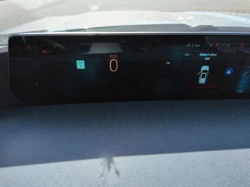 New 2025 Ford Expedition Active image 31