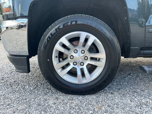 Used 2018 Chevrolet Silverado 1500 LT w/ All Star Edition AWD/4WD image 26