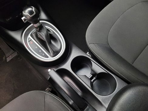 Used 2014 Kia Soul FWD image 26