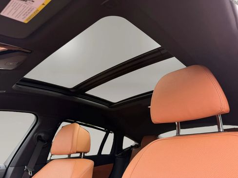 Used 2022 BMW X6 M50i w/ Executive Package image 29