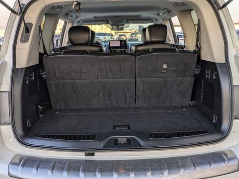 Used 2024 INFINITI QX80 Luxe image 26