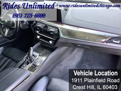 Used 2018 BMW 540i xDrive AWD/4WD image 38