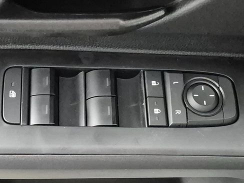 New 2026 Toyota Tacoma SR5 image 14