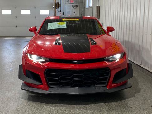 Used 2016 Chevrolet Camaro SS RWD image 18