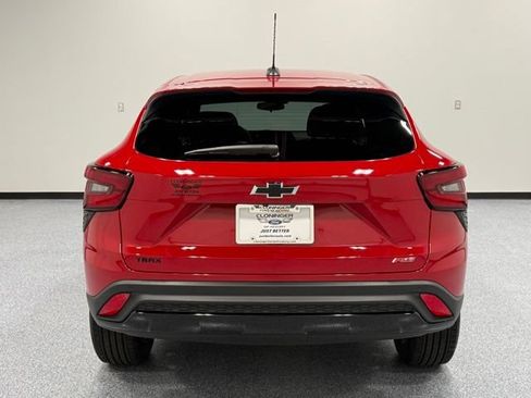 Used 2026 Chevrolet Trax RS w/ Driver Confidence Package FWD image 12